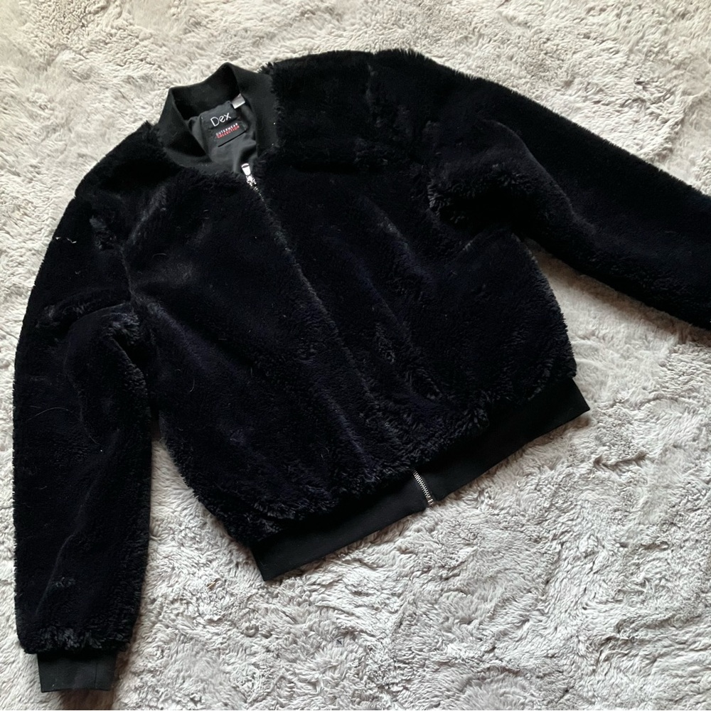 Faux Fur Sherpa bomber jacket in black by Dex outerwear medium